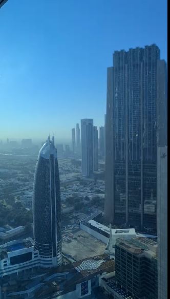 Robert Roškar uživa v Dubaju. Vir: Instagram