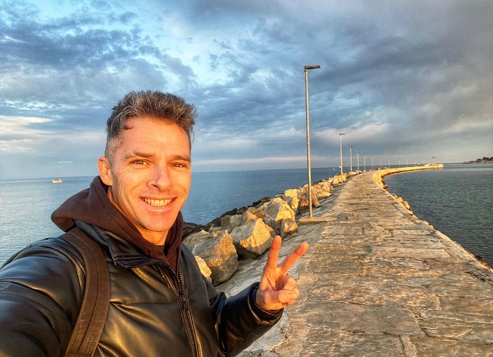 Mike Bergant nima več dolgih las. Vir: Instagram