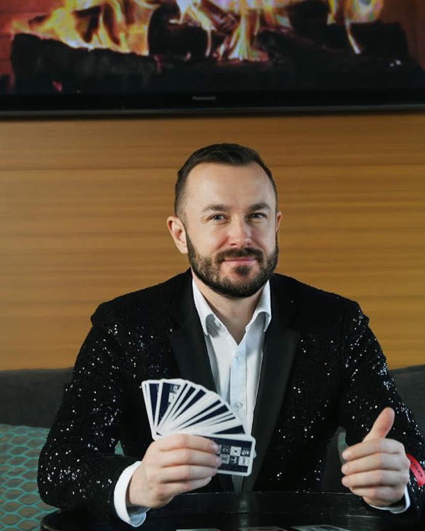 Blaž bo imel novo pesem. Vir: instagram