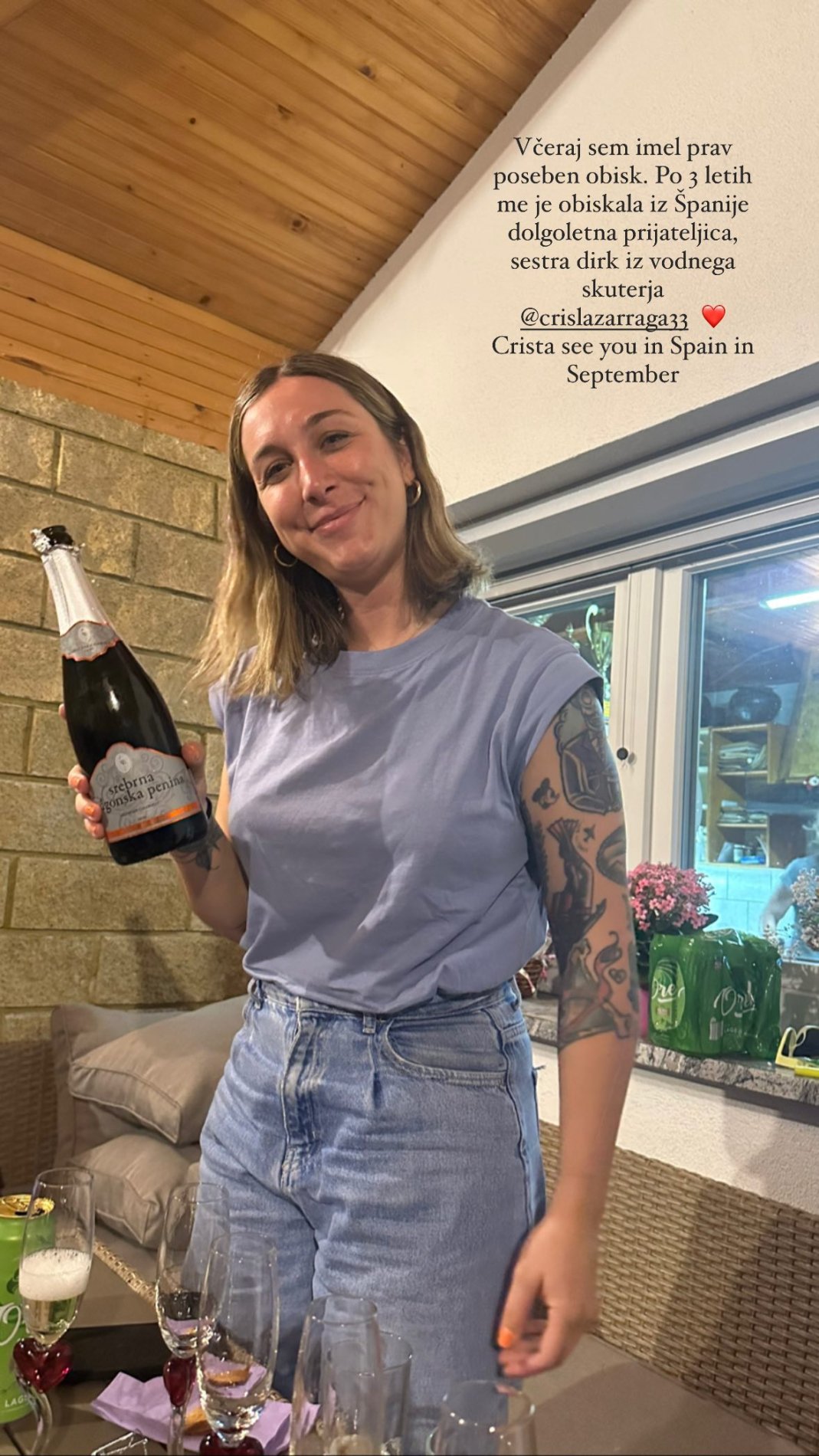 Ambroževa prijateljica. Vir: Instagram
