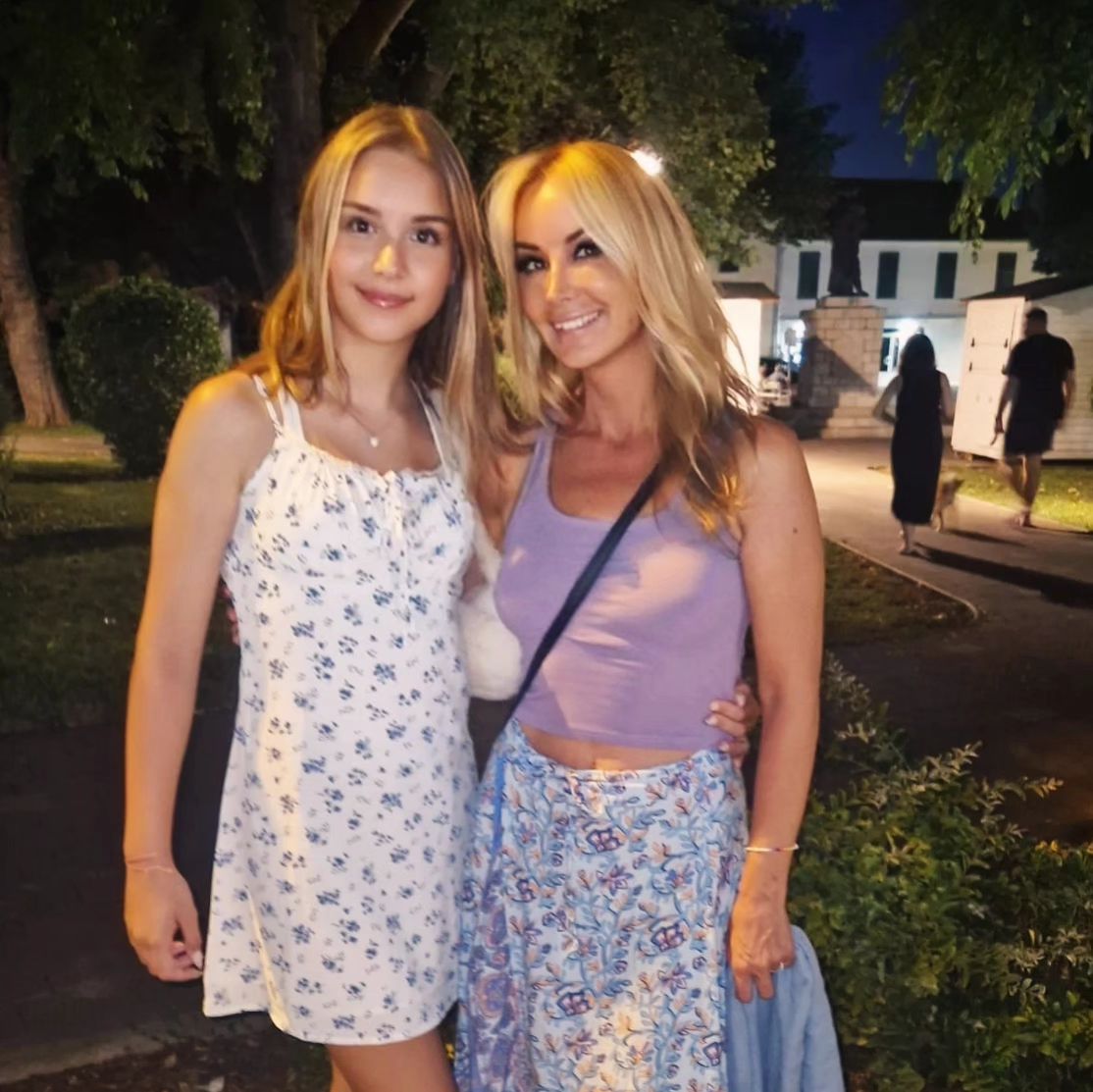 Saša Lendero s hčero. Vir: Instagram