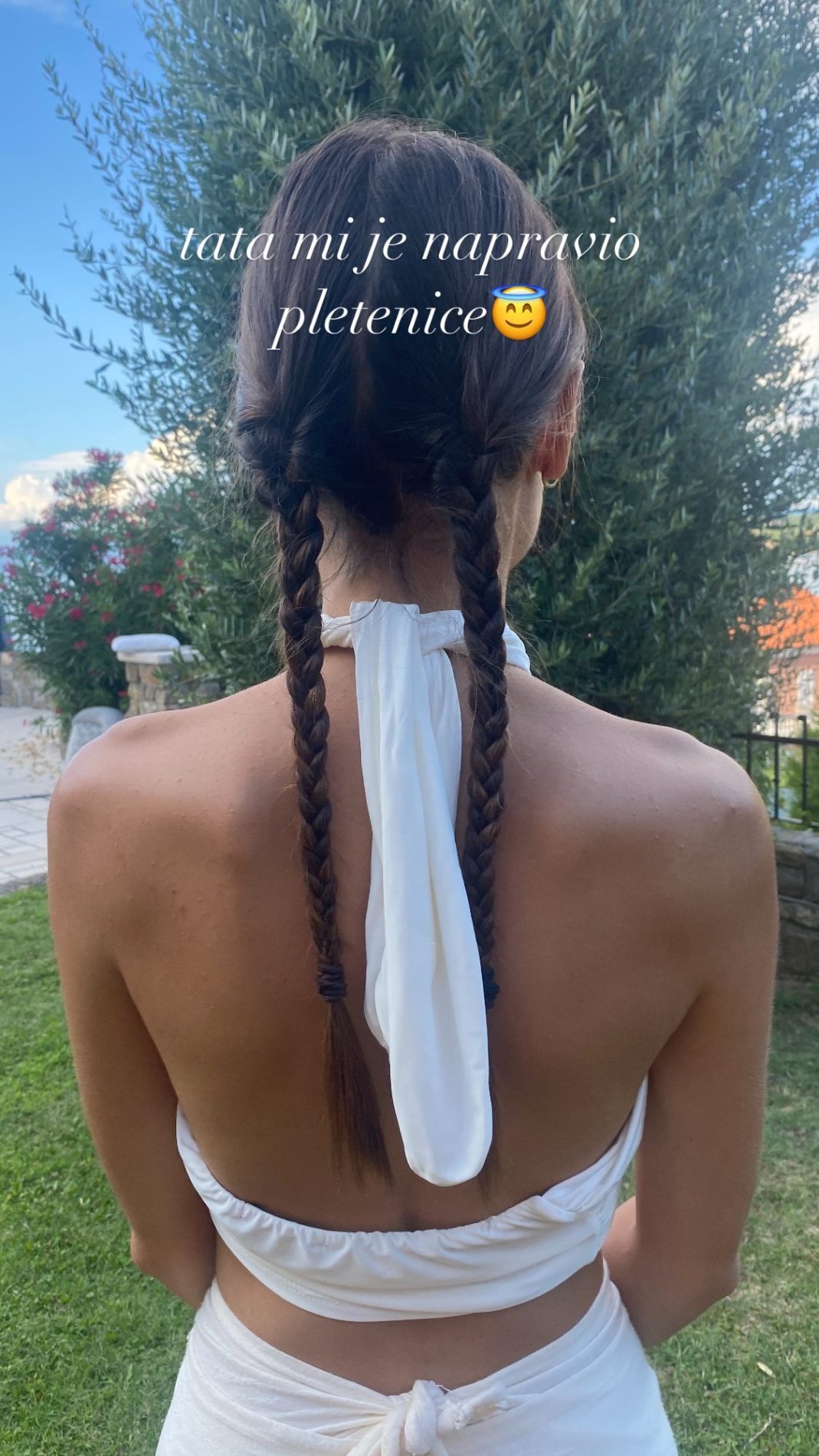 Branko je spletel kitke. Vir: Instagram