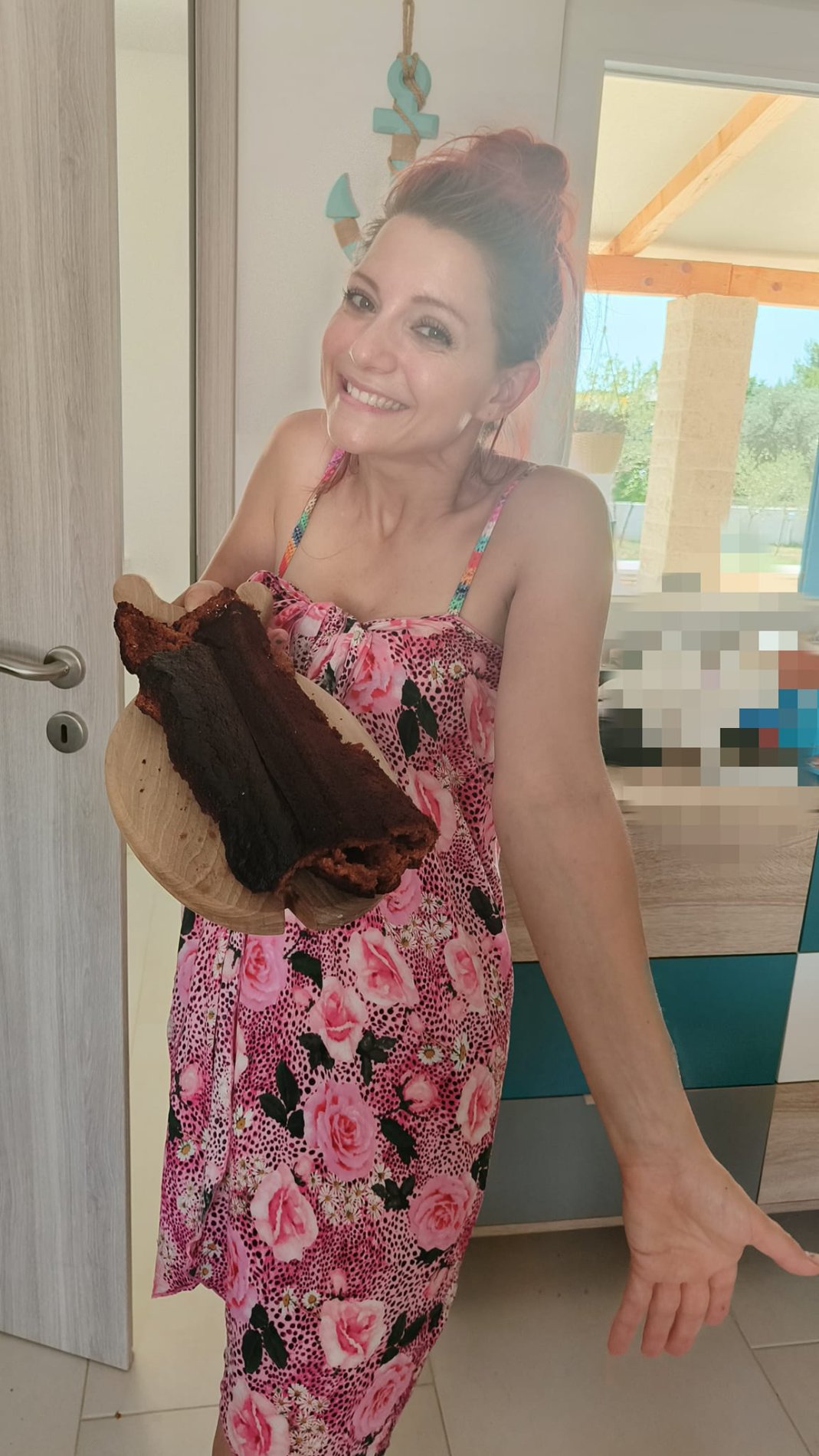 Tanja Žagar je zažgala pecivo. Vir: Facebook.com