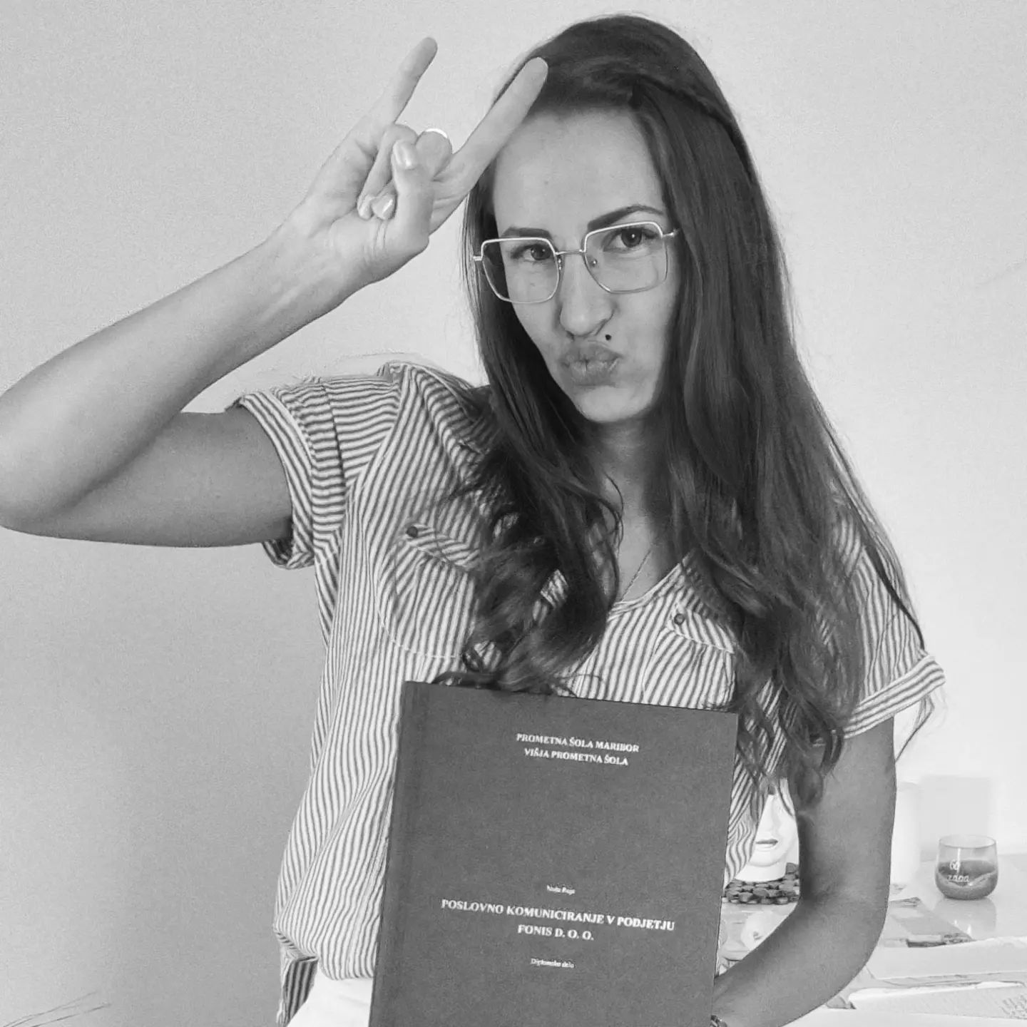 Nuša Rojs je diplomirala. Vir: Instagram