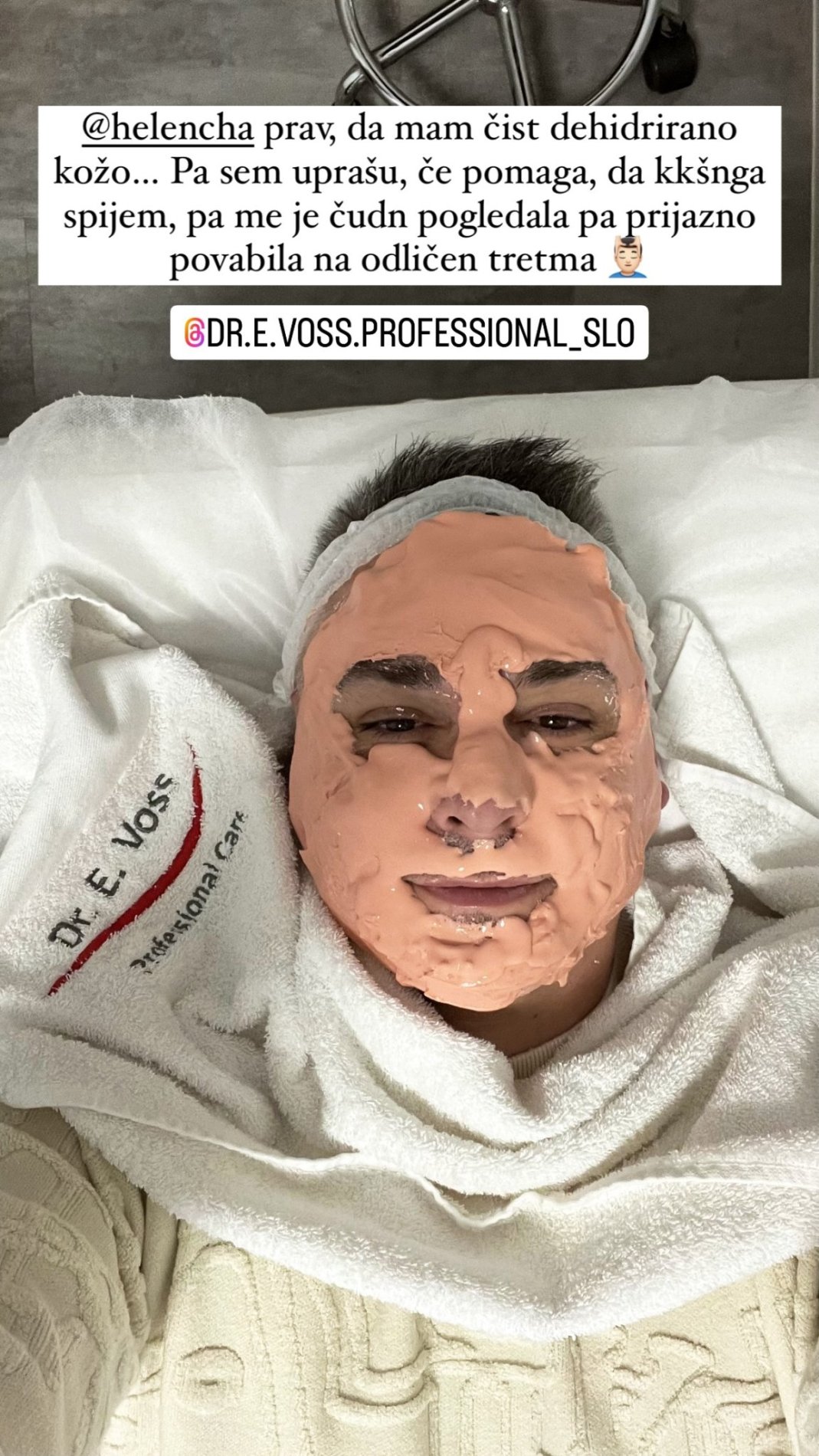 Miha Hercog na lepotnem tretmaju. Vir: Instagram