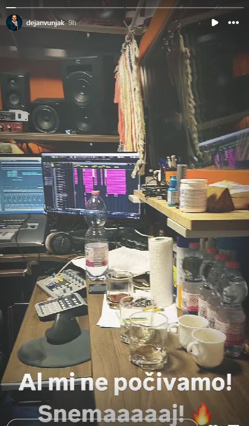 Dejan Vunjak snema med prazniki. Vir: Instagram