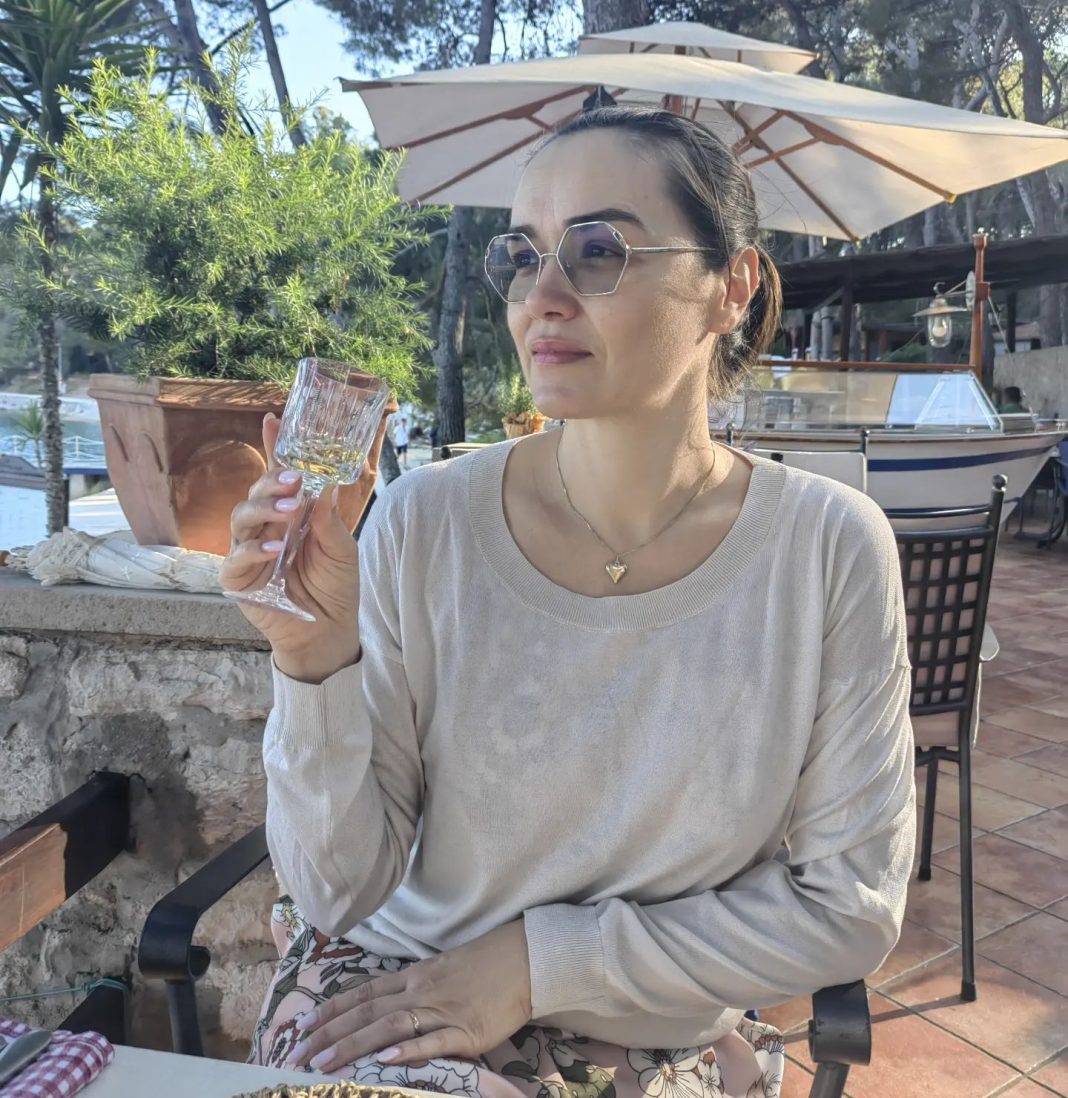 Alenka Ružič Jovović Alenka Ružič Jovović