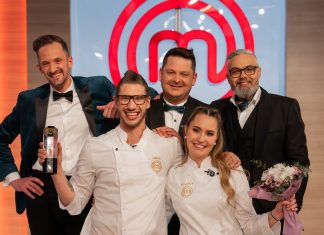 Klara in Luka ter sodniki MasterChef Slovenija