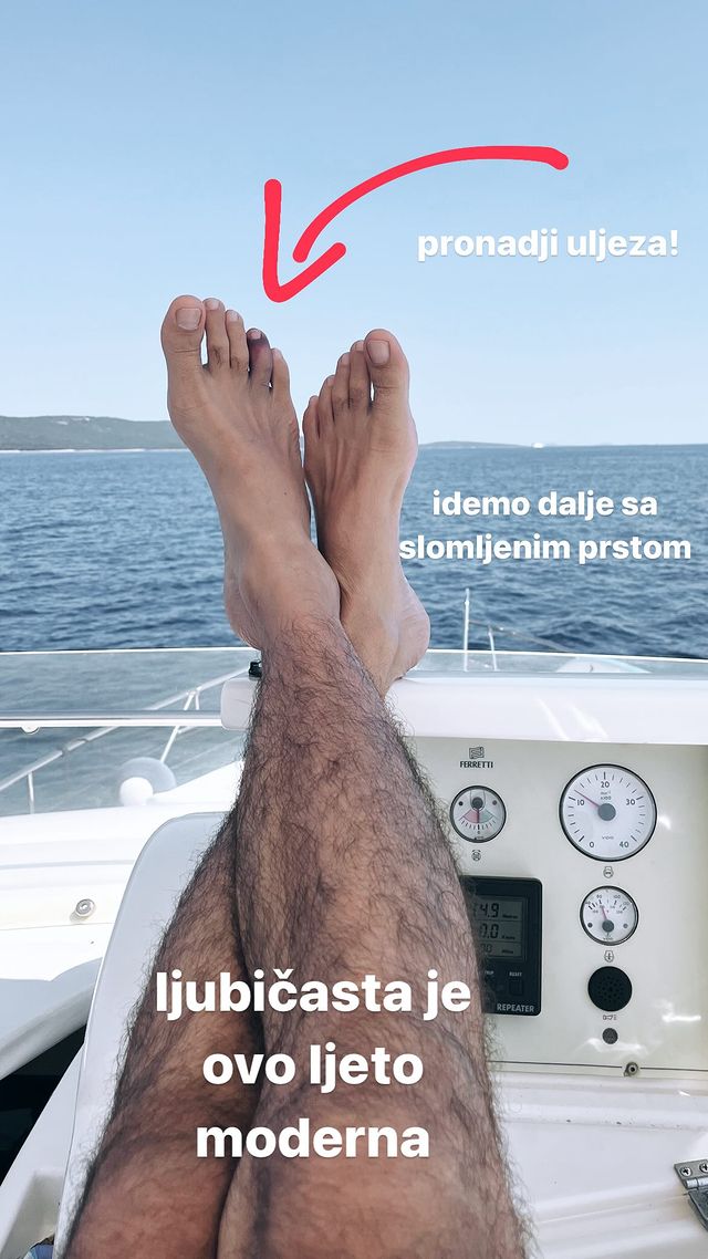 Izgleda zelo boleče