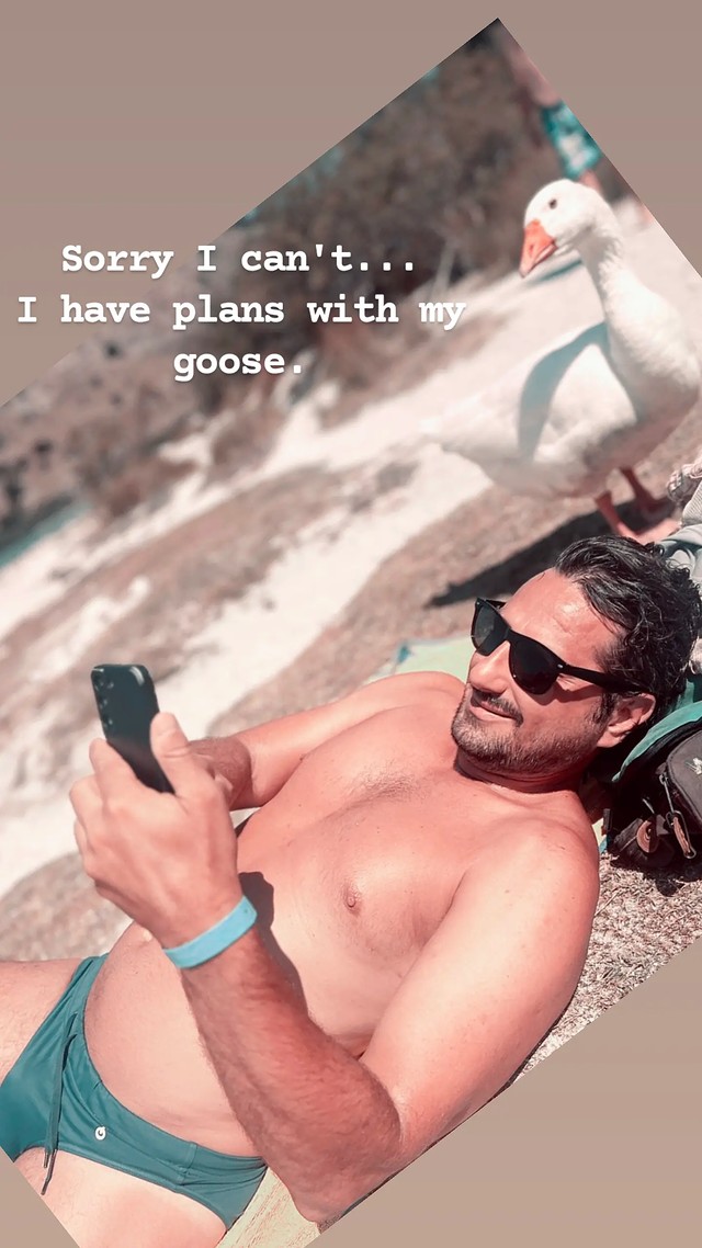 Jernej Tozon se druži z novo prijateljico. Vir: Instagram