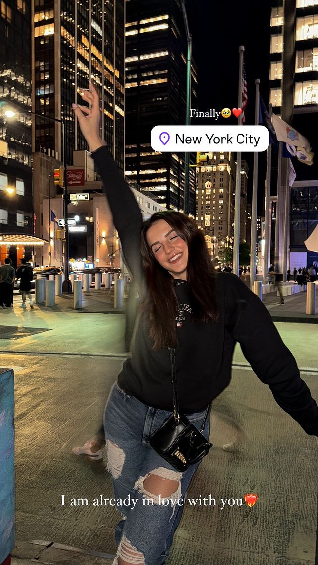 Anja Širovnik v New Yorku. Vir: Instagram