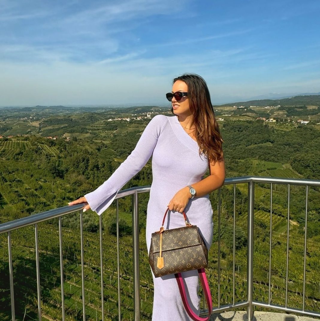 Lepa Afna