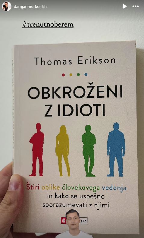 Damjan Murko bere