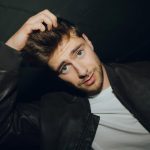 Na dan so prišle poročne fotografije Mateja Zemljiča (Skrito v raju)