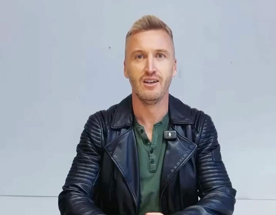 denis-avdić denis-avdić