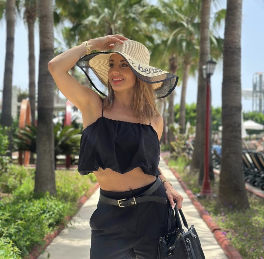 Ana