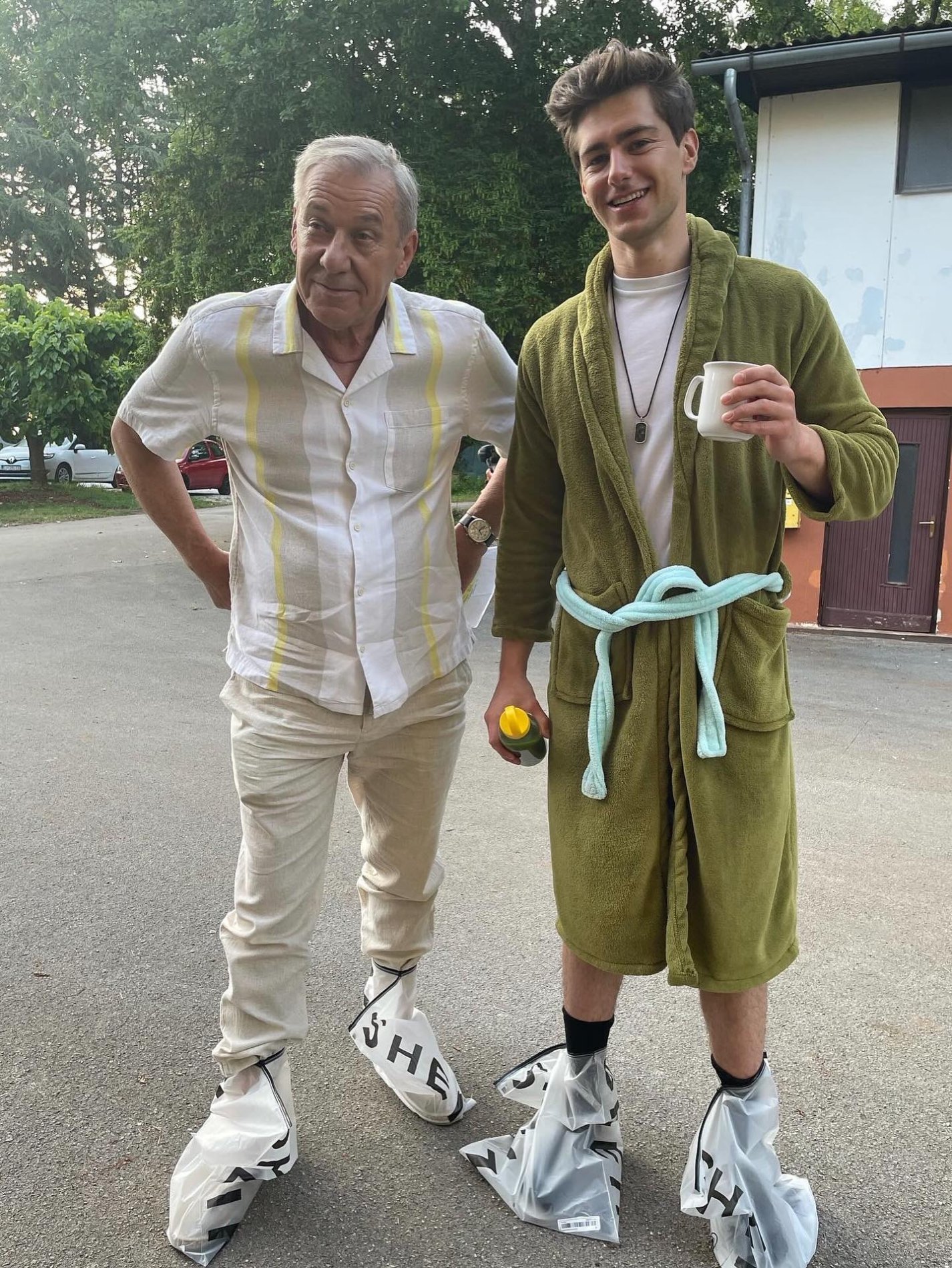 Snemanje serije Skrito v raju. Vir: Instagram