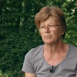Se spomnite Marjance iz lanske Kmetije? Danes je takole in v družbi fletnega fanta smo jo ujeli