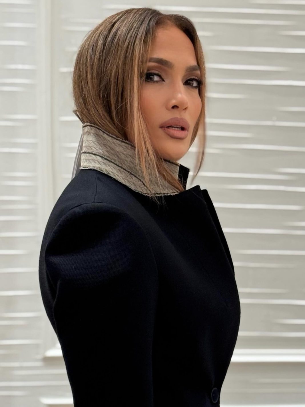 jlo_525700691_18546907546037720_8041971582116138399_n jlo
