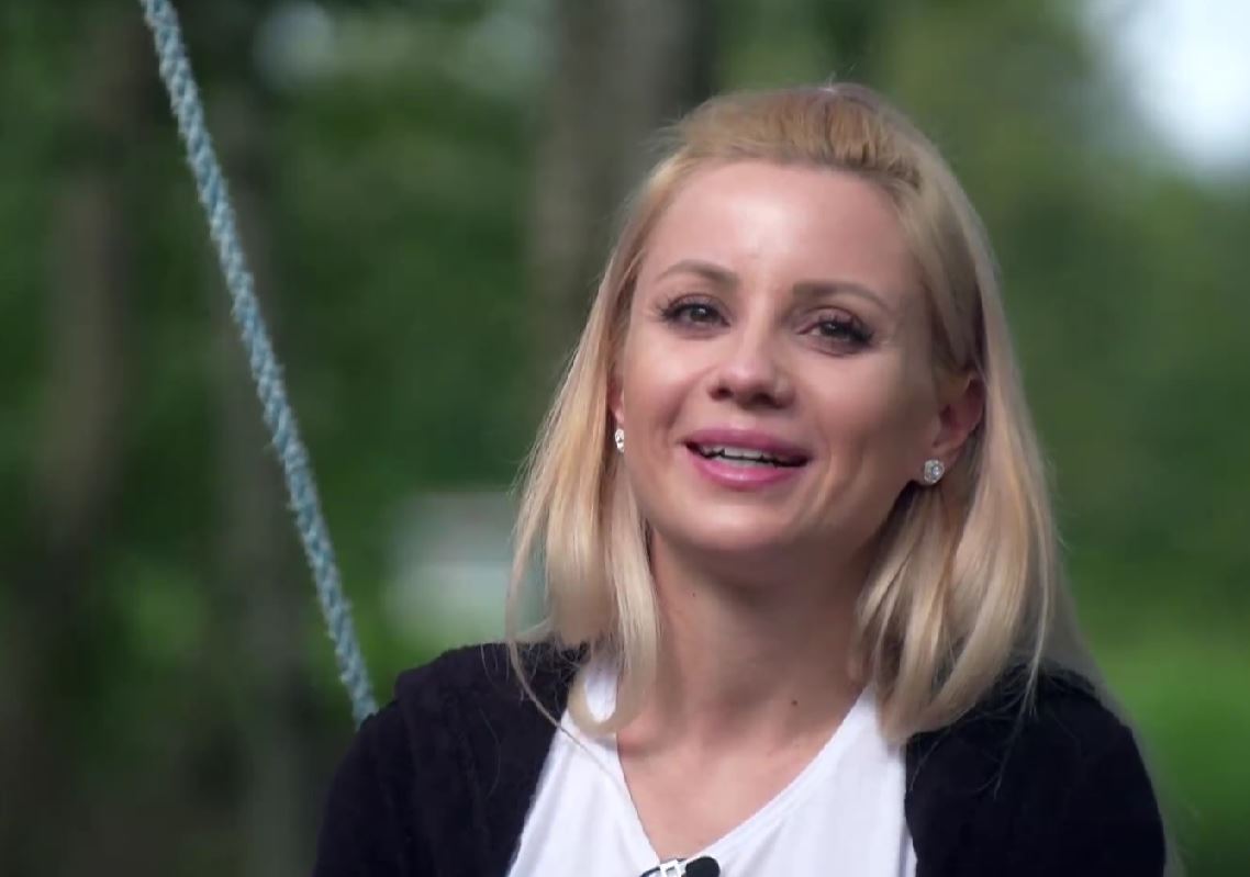 Nina Radi v šovu Ljubezen po domače