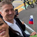 To je prva fotografija s poroke Tine Gaber in Roberta Goloba in vsi smo opazili eno stvar!