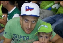 Sin Jureta Koširja in Alenke je dopolnil že 18 let in tako je poziral skupaj z očetom Jure in Jalen Košir