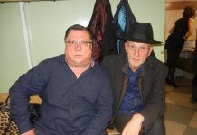 Umrl je legendarni pevec. Njegova smrt prizadela tudi Denisa Avdića Kreslin in Bešlić