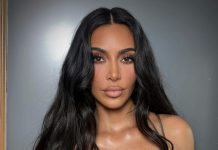 Kim Kardashian prodaja tangice, ki so videti kot spolni organ in razprodane so bile kimkardashian