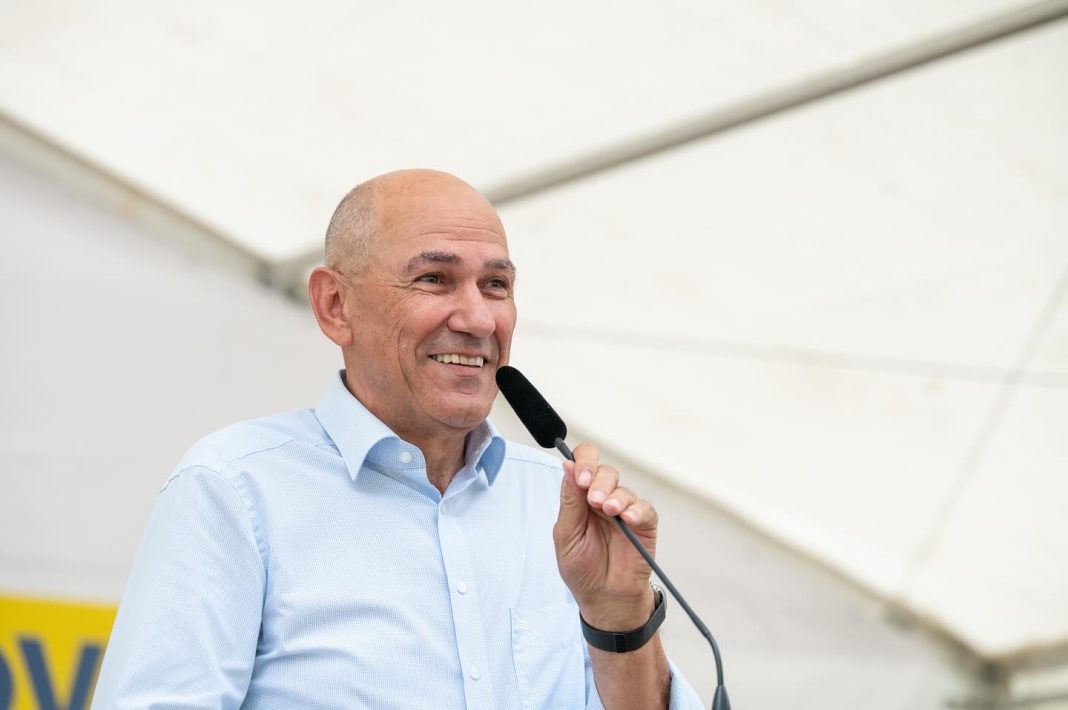 Janez Janša (12)