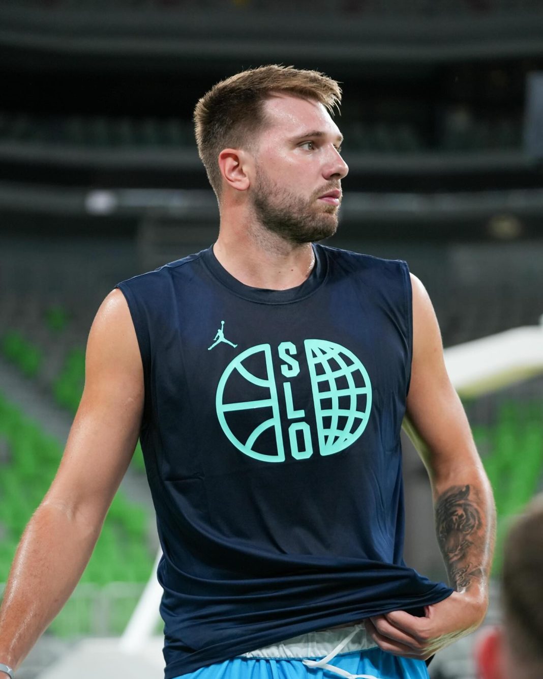 Luka Dončić (27)