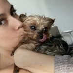 Tina Gaber je pokazala, kaj se je v resnici dogajalo v avtomobilu skupaj z Robertom Golobom