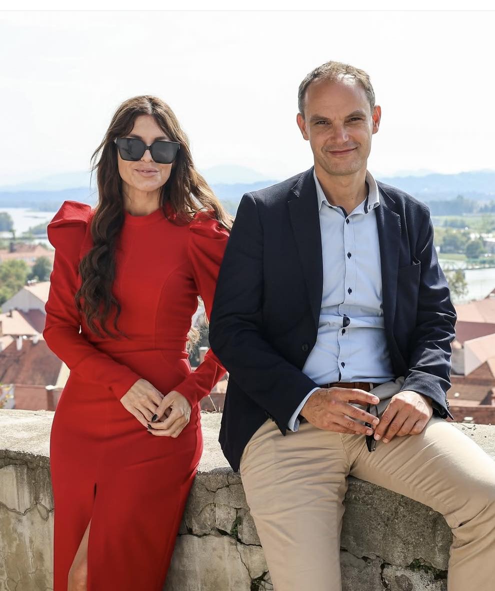Eva Irgl in Anže Logar. Vir: Instagram