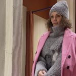 Metka Albreht in Luka Jezeršek ujeta med držanjem za roke