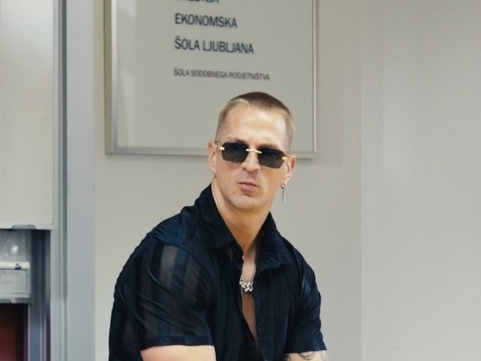 Igor Mikić (2)