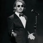 Magnifico popolnoma presenetil, nastopil bo z legendo …