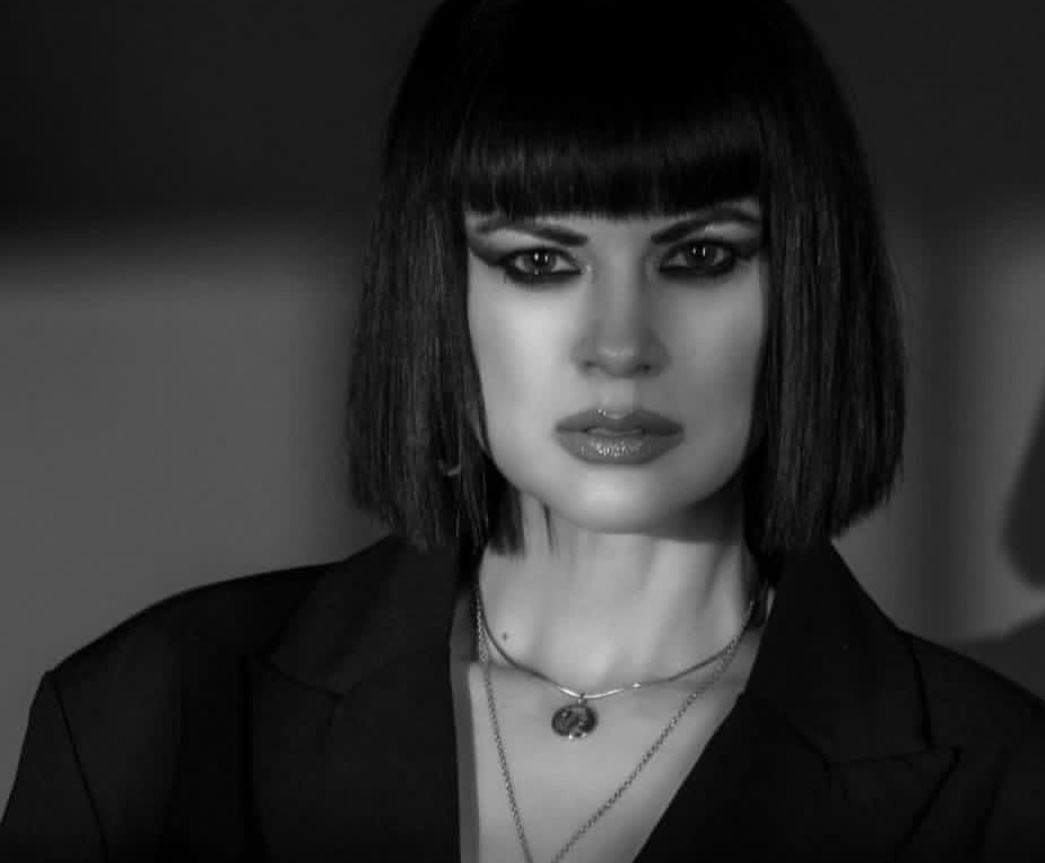Nina O.