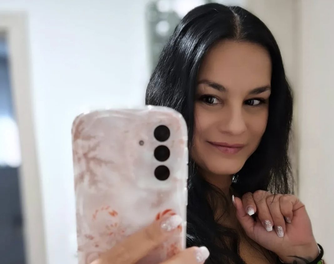 Renata B.