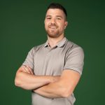 Gregor (Kmetija) ni zmagal, a doma je druga pesem, partnerka je povedala vse