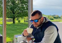 Marko Potrč pokazal redko fotografijo s sinom in ganil