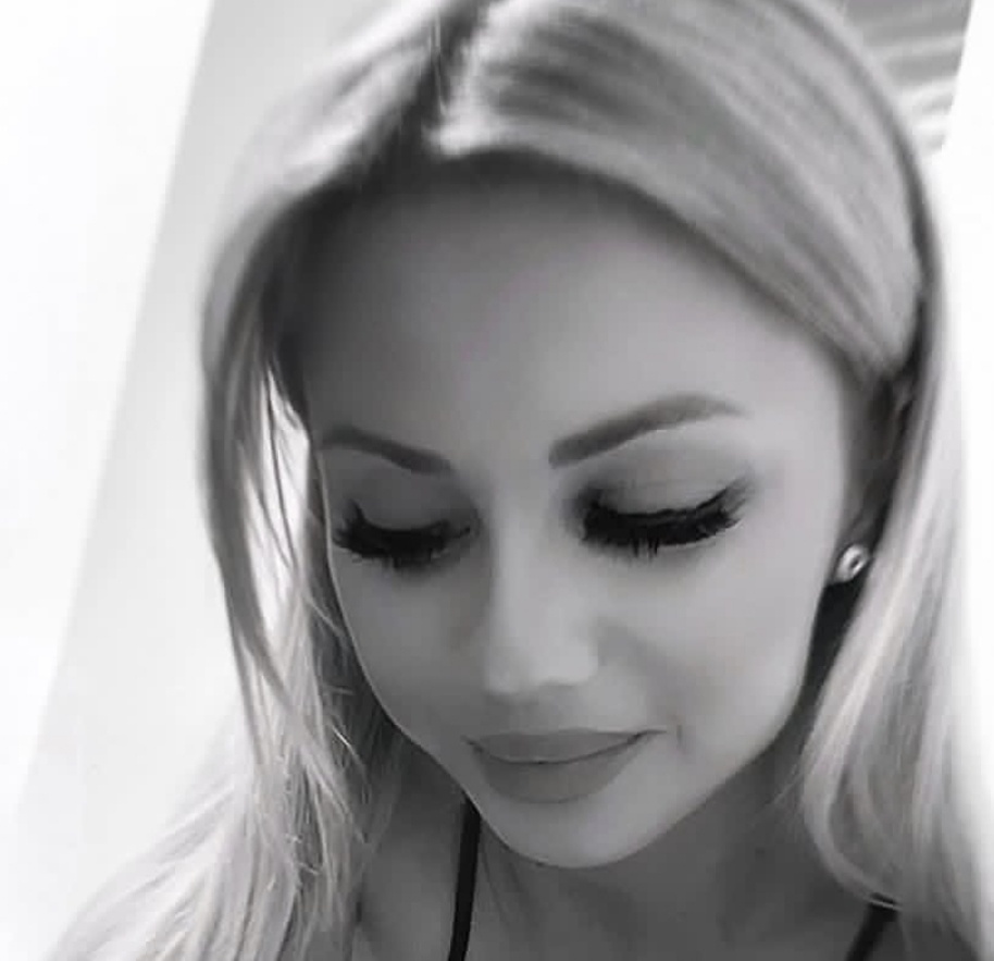 Nina Radi