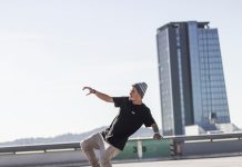 Zmagovalec šova Slovenija ima talent bo postal očka