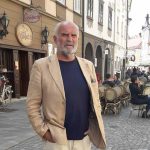 Brane iz Lublane po vseh letih lenarjenja končno nekaj pridelal na vrtu