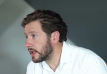 Župnik Martin Golob se je zaljubil v žensko, storil pa je …