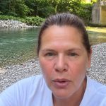 Po kopanju v ledeni Kokri Alenka Bratušek presenetila še s tem