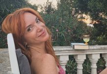 Mojce Mavec skoraj ne bi prepoznali, bila je kot prava hollywoodska diva Mojca-Mavec