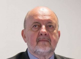 Mlajša hči Zmaga Jelinčiča naredila pomemben življenjski korak, oče je ponosen do neba